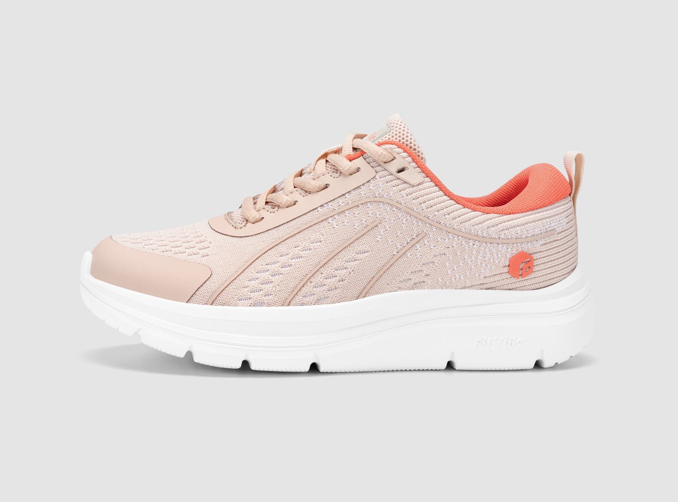 Women's Cloud Wanderer V16